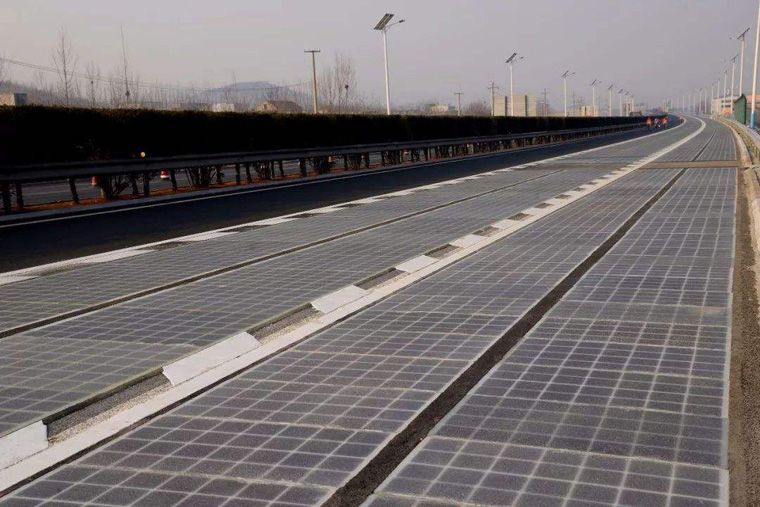 光伏高速公路原理，電動(dòng)汽車(chē)在光伏高速上怎樣充電